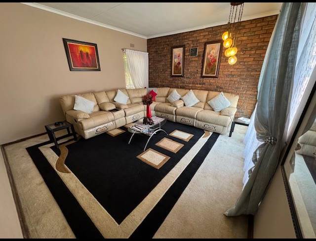 5 BEDROOM HOUSE FOR SALE IN TERENURE